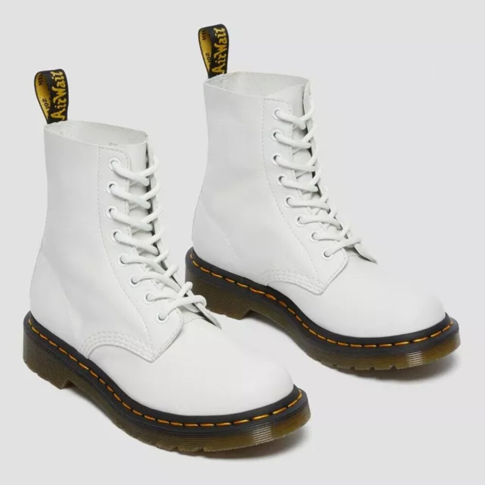 Dr. Martens 1460 Pascal Virginia Leather Boots White Women’s Size 8 (EU 39)